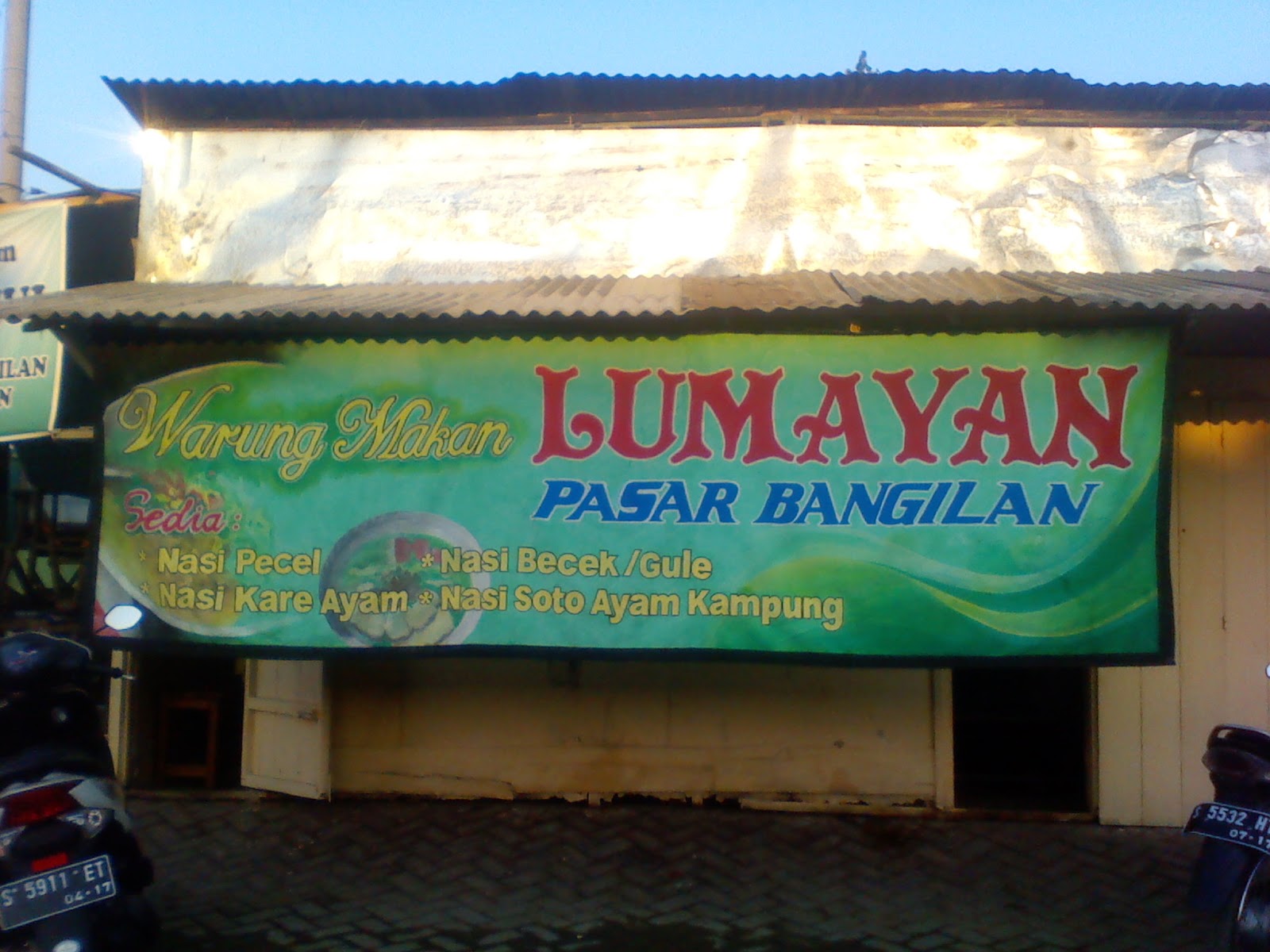 Warung Pecel Legendaris